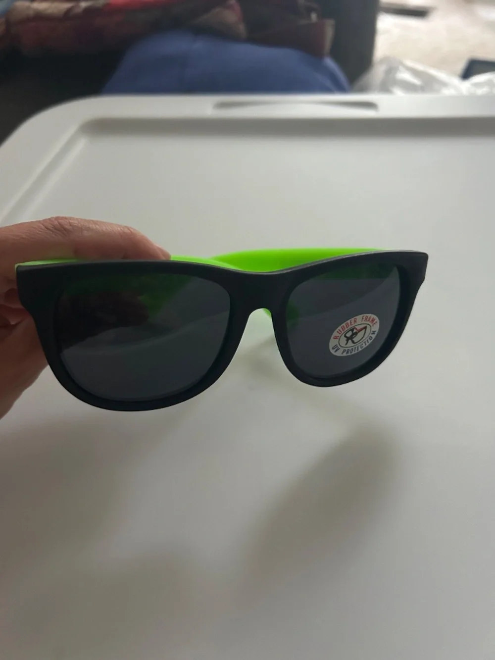 7UP the UNCOLA Sunglasses NWT
